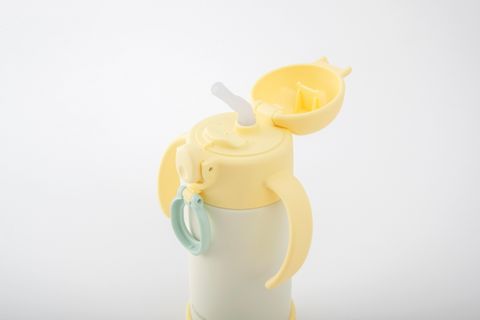 ベビーストローマグ
